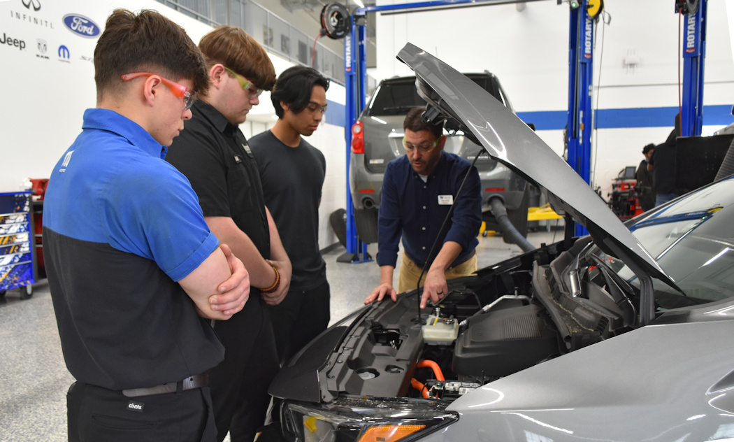 It’s Electric WCC Adds Vehicle, Charging Stations Wayne Community