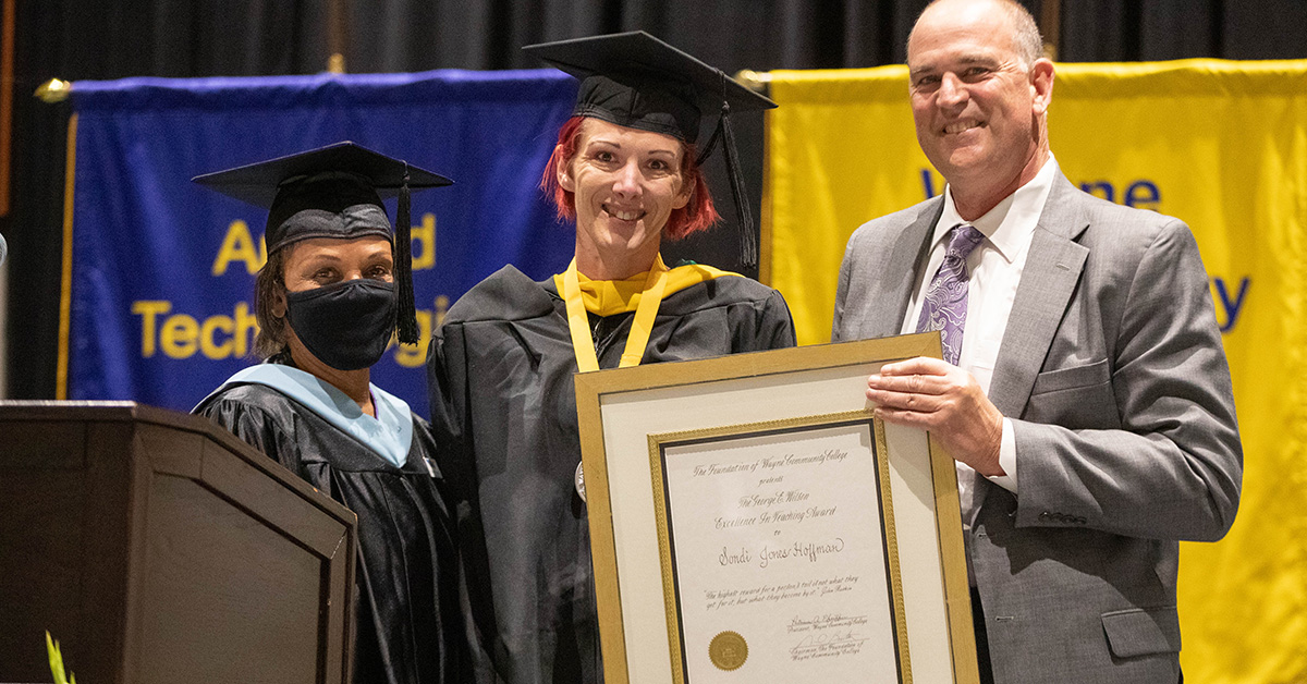 Hoffman Receives Teaching Award Wayne Community College Goldsboro, NC